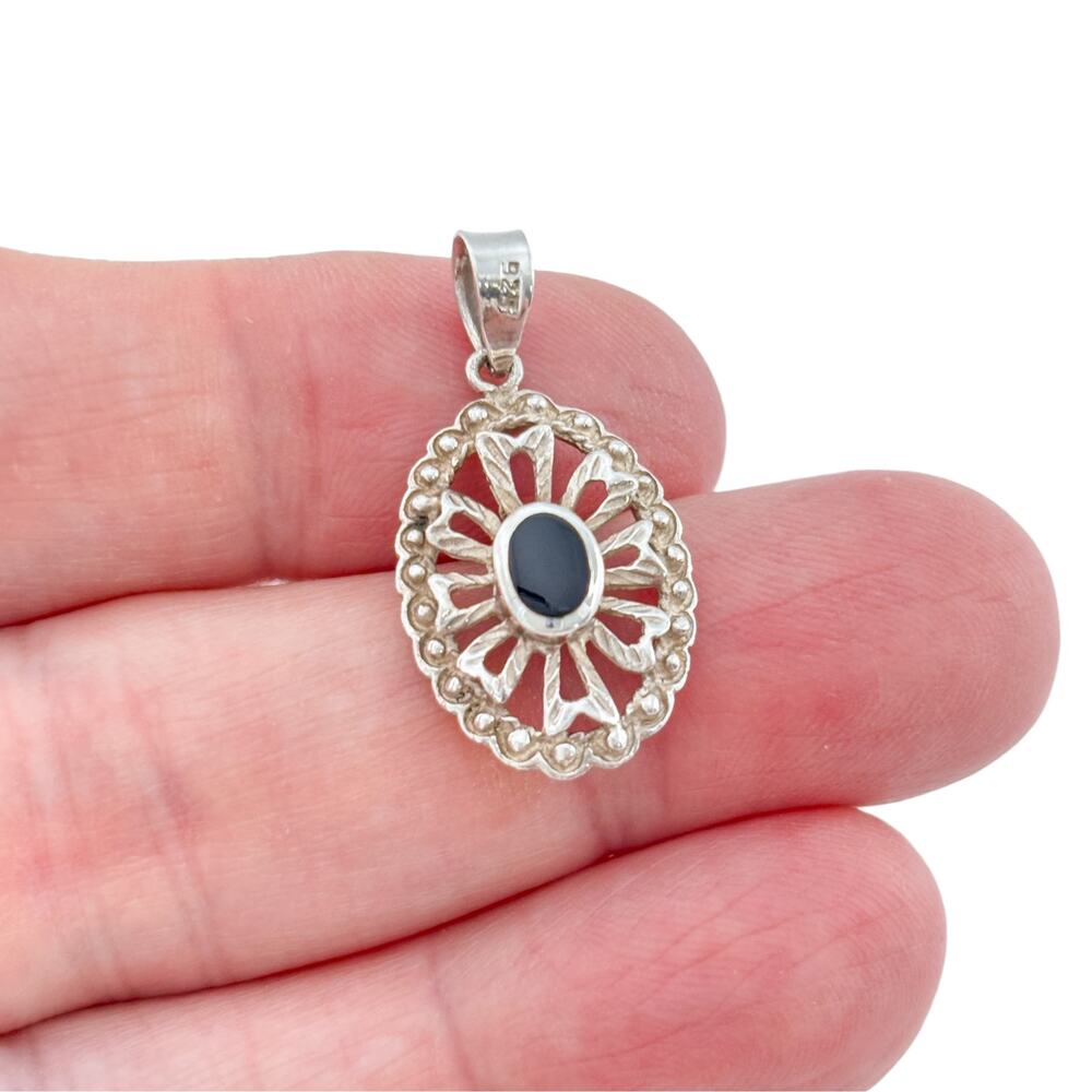 Vintage Sterling Silver 925 Black Onyx Filigree Oval Pendant